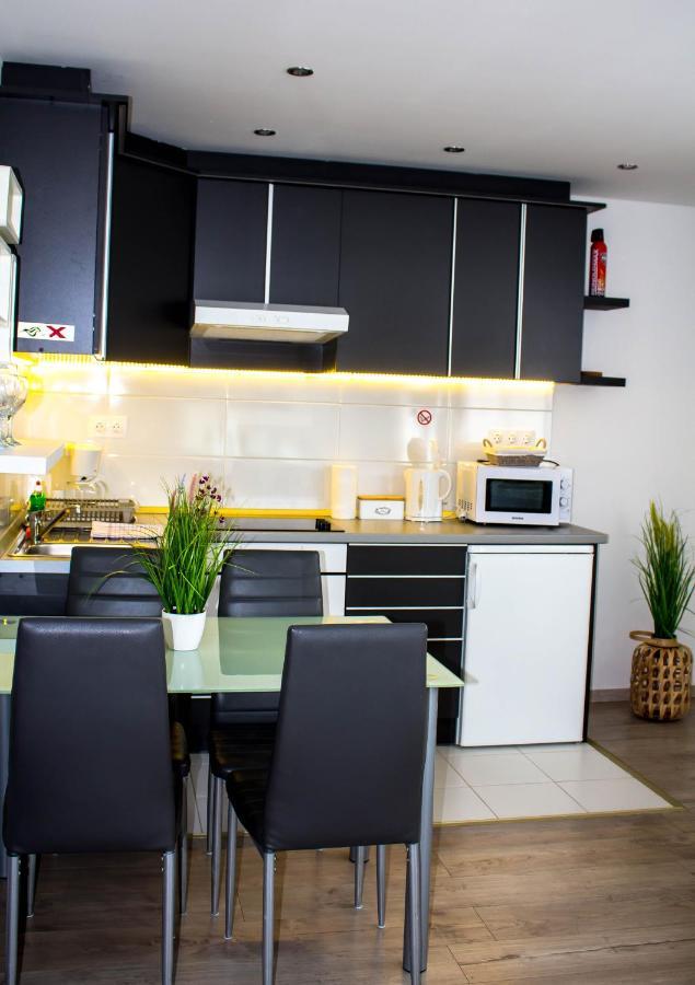 Blue Line Apartements アルノルトシュタイン エクステリア 写真
