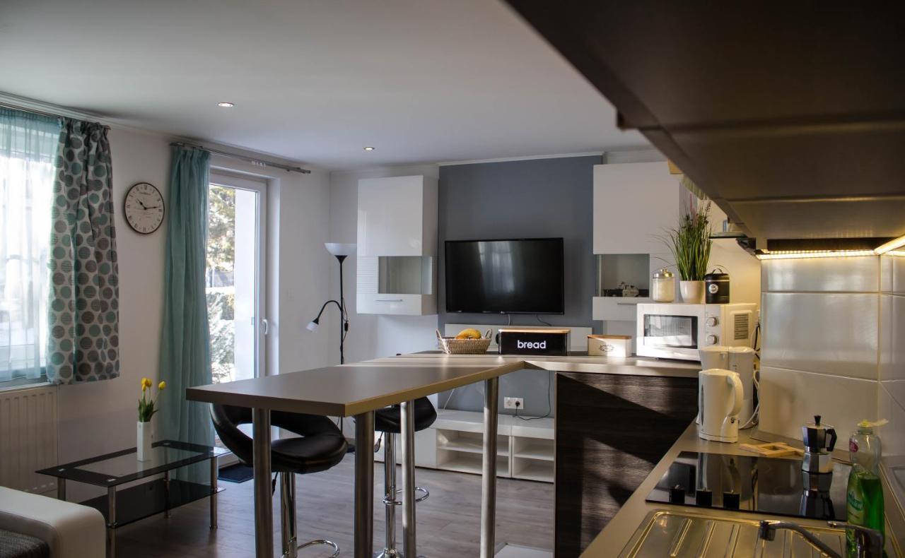Blue Line Apartements アルノルトシュタイン エクステリア 写真