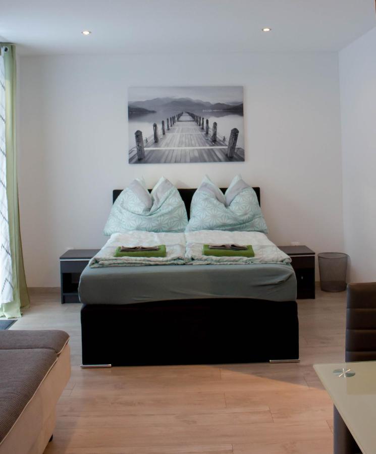 Blue Line Apartements アルノルトシュタイン エクステリア 写真
